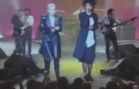Eurythmics – Sisters Are Doin It For Themselves (Live)